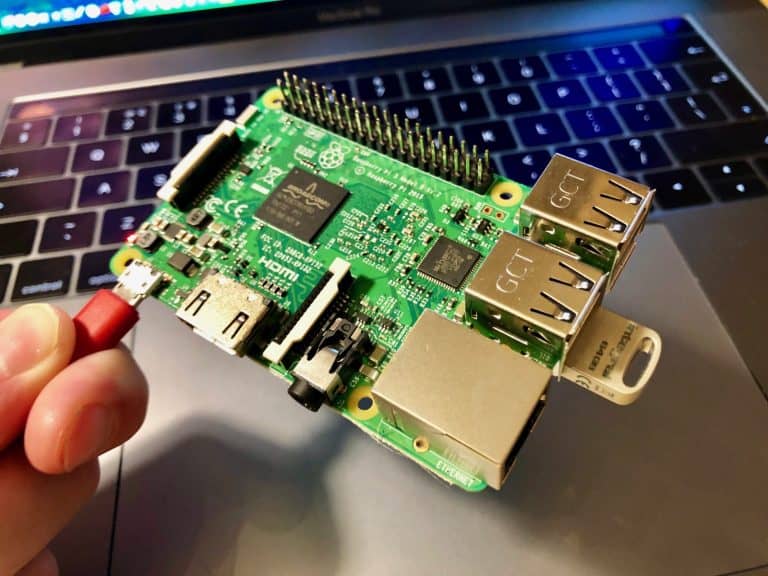 Boot A Raspberry Pi From USB - The Geek Pub